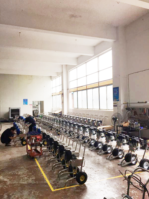 working shop for airless sprayer